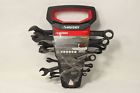 037103306081 Husky Sae Long-pattern Universal