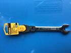 Dwmt752070sp 076174752076 Dewalt Ratcheting Flex Head Combination Wrench