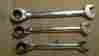 9525 9526 9527 9528 9529 9530 9531 9532 Gearwrench Reversible Ratcheting Combination Wrench 5 8 11 16 3 4 9525 9526 9527 9528 9529 9530 9531 9532 Gearwrench Reversible Ratcheting Combination Wrench 5 8 11 16 3 4