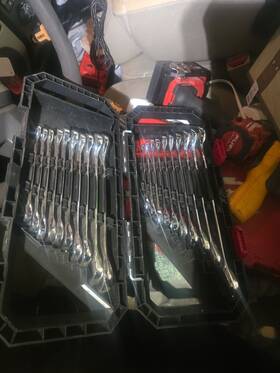 Hrw20pcfold Branded 72-tooth 20-piece Husky Ratcheting Sae/mm Combination Wrenche Tool Set With Case