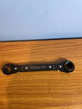841s-l Channellock Ratcheting Wrench 3/4 And 5/8