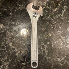 Cmmt81624 Craftsman Adj. Wrench 1 5/8 Inch Jaw Capacity 12 L
