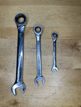 42420-gk-a Craftsman Tools 3 Ratcheting Reversible Combination Wrench 18 13 8 Mm Metric 42429