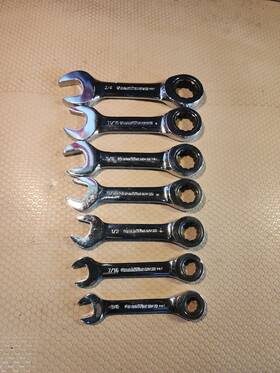 86858 Gearwrench 7 Piece Sae Stubby Combo Ratcheting Wrench Set