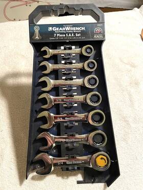 Gs81071 Gearwrench 7-piece Ratcheting Stubby Sae Wrench Set - 3/8 7/16 1/2 9/16 5/8 11/16 3/4