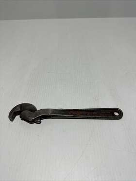 Heller 4-14-25 Brothers Co. Masterench Adjustable Wrench 7-5-27