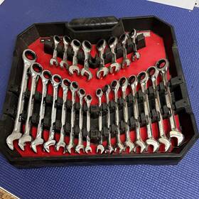 Husky 037103364784 24 Pc Ratcheting Wrenches Standard And Metric Set 8 Are Stubby Shorty Small