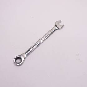 Husky 1000 029 849 Ratcheting Standard Combination Wrench 12-point 7/16 Inch