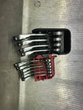 Husky 313043031017 Stubby Off Set Ratcheting Wrench Standard 12 Pc
