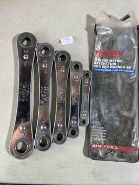 45507 Husky Professional Made In Usa 5 Piece Metric Ratcheting Box End Wrench Set