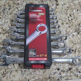 Husky 728-173 10-piece Sae Combination Wrench Set Polished Steel With Case