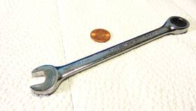 730-055 Husky Pro Ratcheting Combination Wrench - Metric 10mm -excellent