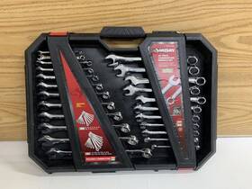 Hcw24pcsm-05 Husky Combination Wrench Set Sae/mm With Storage Rack Chrome Alloy Steel 24-piece