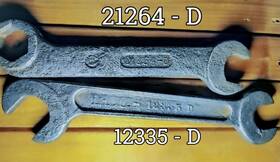 No.12335-d International Harvester Ihco Open End Wrench And A 21264 -d Combo