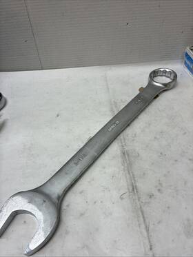 Klutch 31034 - Full Polish Combination Wrench Sae 2-1/2 Inch