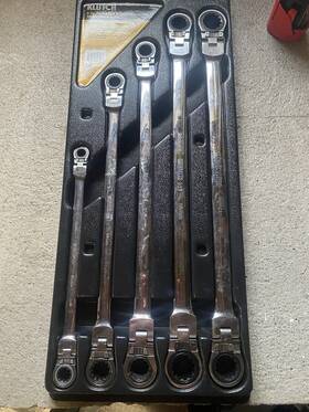 5145727 Klutch 5-pc. Long Flex Head Spline Reversible Ratcheting Wrench Set Metric