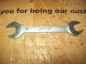 65.4.5 N.t.k. 1 Of Vintage 17mm And 19mm Double Open End Wrench Japan