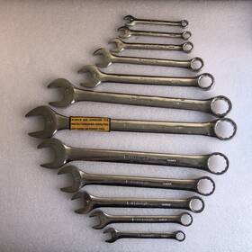 Pittsburgh 24&quot 13-piece Wrench Set Sae And Metric 12-point Extra Long