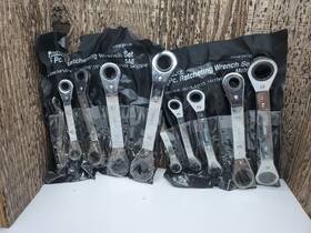 34137 Pittsburgh 5 Piece Ratcheting Set Metric Sae Lot Of 2