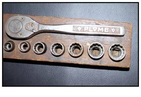 5249 Plumb Vintage Rachet And Sockett Set - # Orignial Wood Box Large Mark