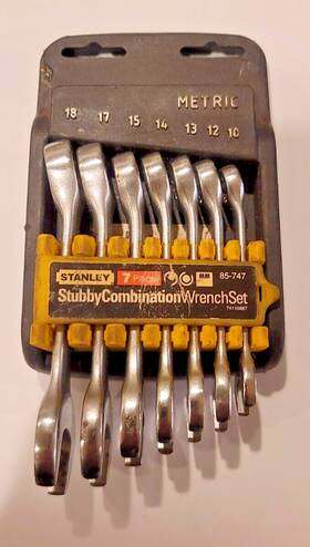 85-747 Stanley Stubby Metric Combination Wrench Set 10 12 13 14 15 17 18 Mm Nice Clean