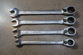 85-906 Stanley Stanely Tools 4pc Ratcheting Wrench Set 3/8 Inch 1/2 9/16 5/8 - 85 Series