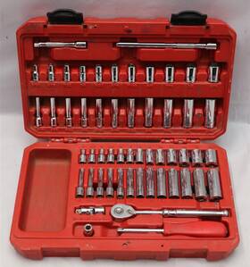 Skt05302 Tekton 56-piece 1/4 In Drive 6-point Socket And Ratchet Set 5/32-9/16 4-15 Mm