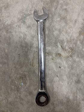 25254 Westward 1-5/16 Combination Ratchet Wrench