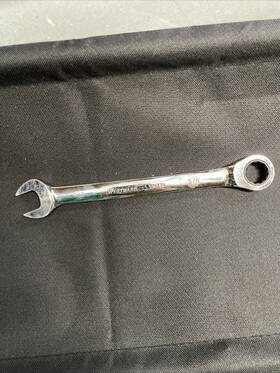 5mz30 Westward 5/8 Inch Ratcheting Combination Wrench 5mz30 Westward 5/8 Inch Ratcheting Combination Wrench