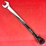 Snap-on 15MM SOEXRM15 Metric Flank Drive Plus Reversible Ratcheting Wrench 2015. Fixed Price $42.95.