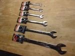 6PC. Crescent Sae Combination Wrench Set (1/2,9/16,5/8,3/4,1,1-1/4") ... Fixed Price $35.00.