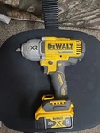 Dewalt DCF900 1/2" Dr Brushless 3-SPEED Impact Wrench 20V 5AH Set Tool & Batter. Fixed Price $260.00.