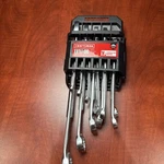 Craftsman 11 Pc. Sae 12 Point Combination Wrench (1/4 - 7/8) CMMT87018 (7018). Fixed Price $43.99.