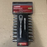 Husky 20 Piece 1/4 Drive Socket & Full Polished Ratchet Sae Metric 567 893. Fixed Price $11.00.