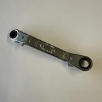 Craftsman 43361 1987 Ratcheting Wrench Boxed Ends 1/4 & 5/16 Vtg. Fixed Price $11.00.