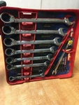Gearwrench 8 Pc. Sae Reversible Combination Ratcheting Set 9533 5/16-3/4". Fixed Price $49.99.