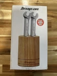 Snap On Stainless Steel 6PC Knife Set Never Used. Fixed Price $129.00.