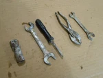Yamaha Grizzly YFM660 2004 Kit Tools Wrenches. Fixed Price $16.95.