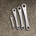 Craftsman Ratcheting Box Wrench Set Double Ended Sae Piece 1/4-11/16IN Steel. Fixed Price $40.00.