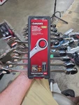 Husky 11 Pc Ratcheting Sae Combination Wrench Set - New # 1005 665 294. Fixed Price $29.95.