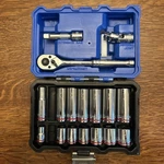 Kobalt 3/8 Drive Sae Socket Set 90 Tooth Ratchet Deep & Shallow W/ Case. Fixed Price $11.24.
