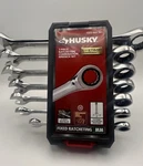 Husky Ratcheting Combination Wrench Set Metric 12-POINT Hand Tool (7-PIECE). Fixed Price $60.00.