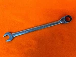 Snap-on Tools Reversible Ratcheting Combo Wrench Metric 18MM SOXRRM18. Fixed Price $52.50.