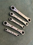 Sk Tools Lot Of 5 Ratcheting Box Wrenches & 12 Point 1/4 -9/16 9MM-17MM Usa. Fixed Price $50.00.