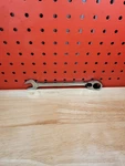 Blue-point BOER20 5/8" Sae 12-POINT Reversible Ratcheting Combination Wrench. Fixed Price $27.99.