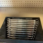 Snap-on 10PC Metric 12PT Wrench Set PAKTY252 10MM-19MM. Fixed Price $275.00.