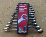 Husky Combination Wrench Set Ratcheting Metric Hand Tool 12 Point Case 11 Piece. Fixed Price $79.99.
