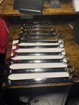 Snap-on New Pc 12-POINT Sae Flank Drive Combination Wrench Set OEX711B. Fixed Price $475.00.