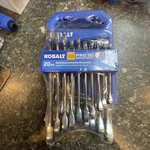 Kobalt 20-PIECE Set 12-POINT Standard (sae) Metric Combination Ratchet. Fixed Price $96.99.