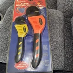 Pittsburgh 2 Piece Rubber Strap Wrench Set Model No. 94119 New Sealed. Fixed Price $18.78.